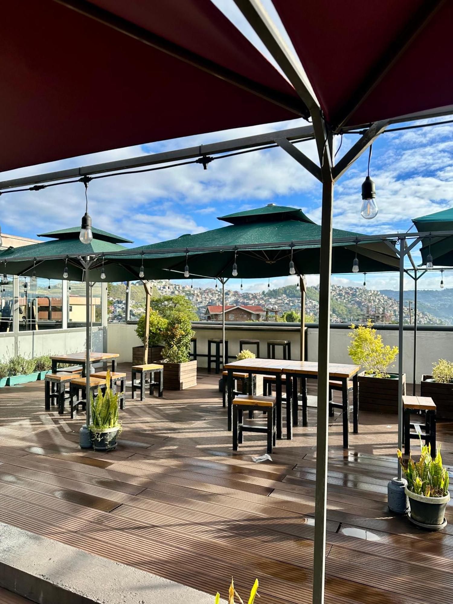 Aparthotel Misty Hills Baguio City Exterior foto