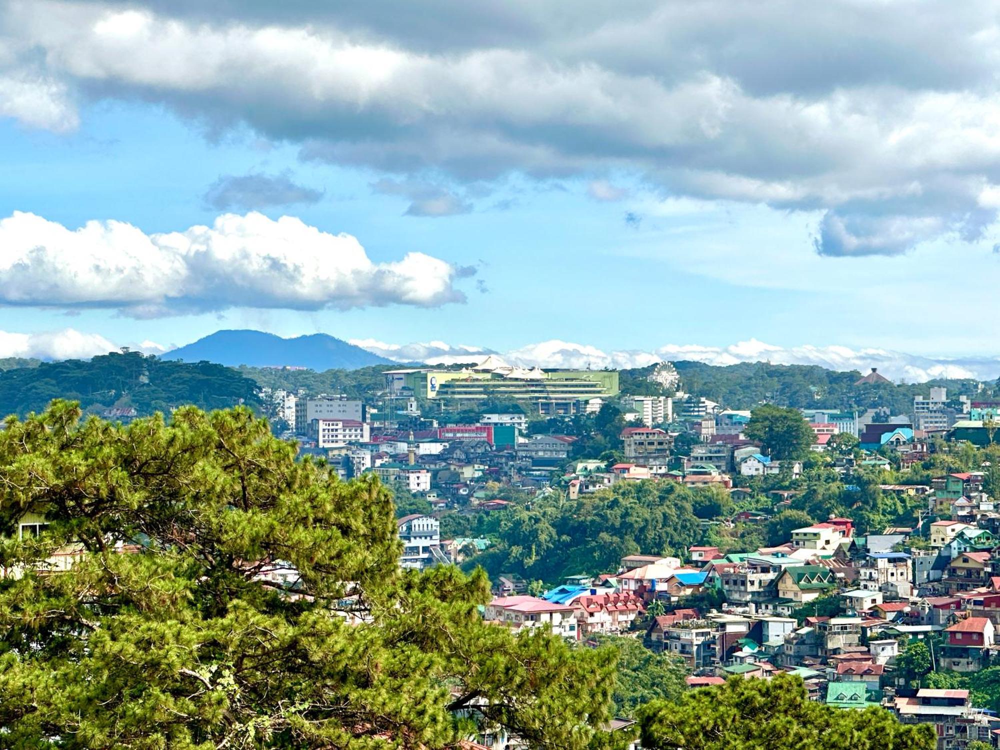 Aparthotel Misty Hills Baguio City Exterior foto